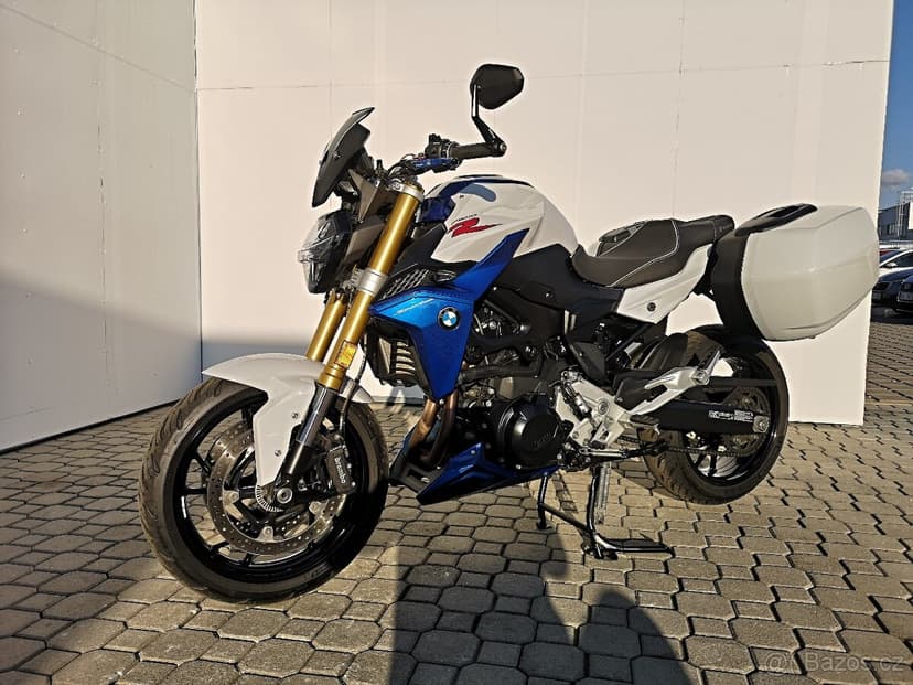BMW F900R , r.v.03/2023, nové v ČR, najeto jen 10.682 km