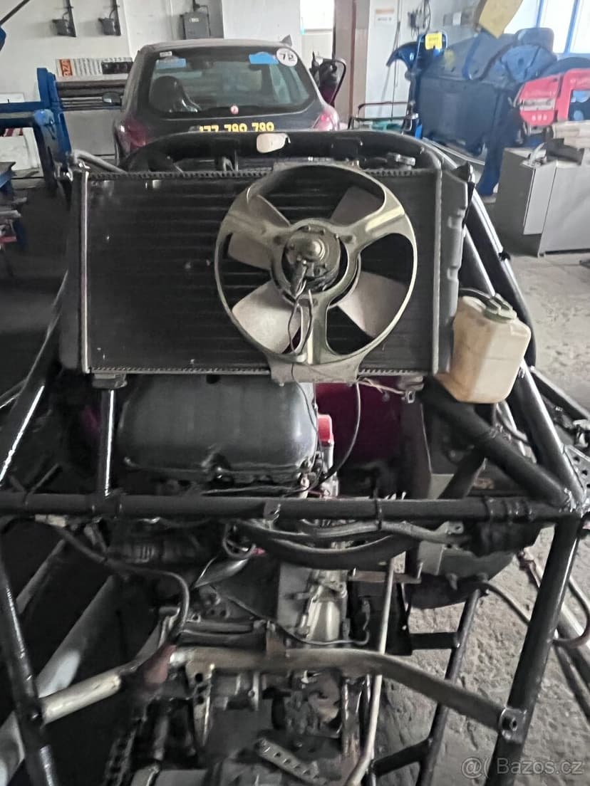 BUGGY  s příslušenstvím