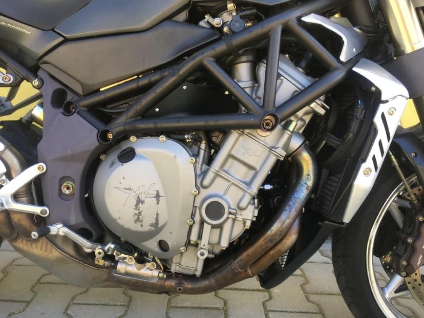 MV Agusta Brutale 750 rok 2003 29.000 KM