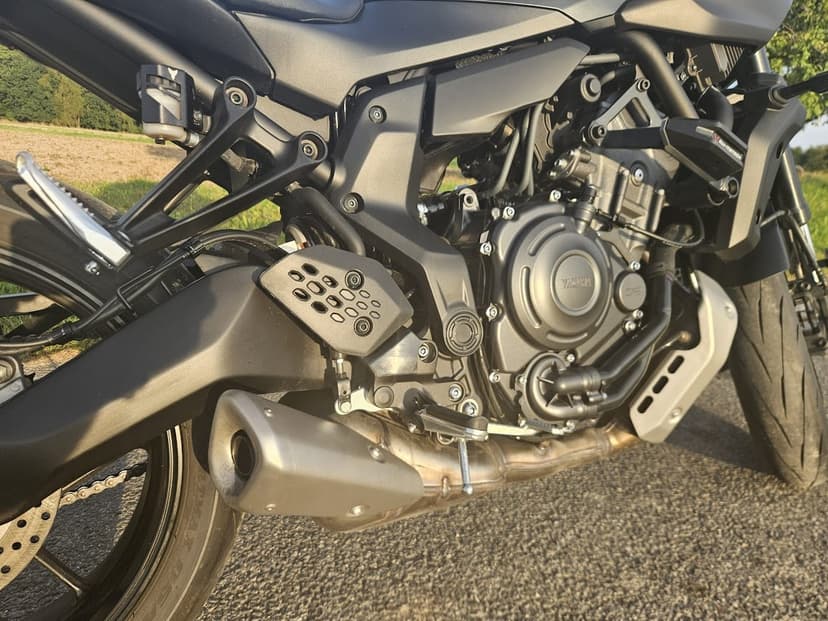 Yamaha MT07, model 2025, top stav