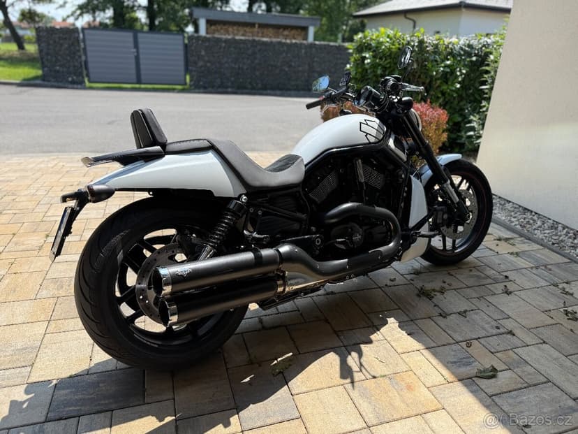 Harley Night Rod special TOP