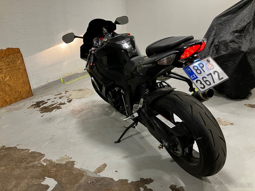 Suzuki GSXR 600 2010 - 92 kW