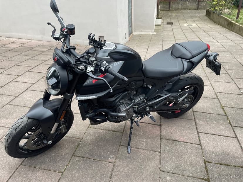 Ducati Monster 937 | 2022 | Termignoni full racing