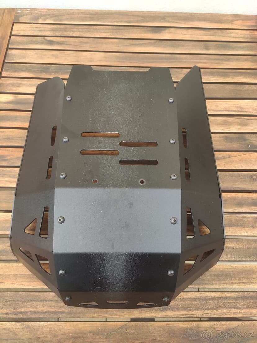 Kryt motoru YAMAHA MT-09 /Tracer