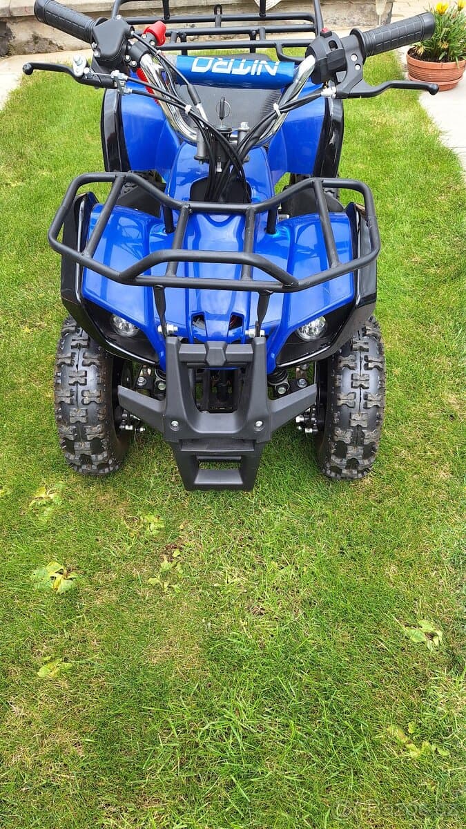 Dětská čtyřkolka