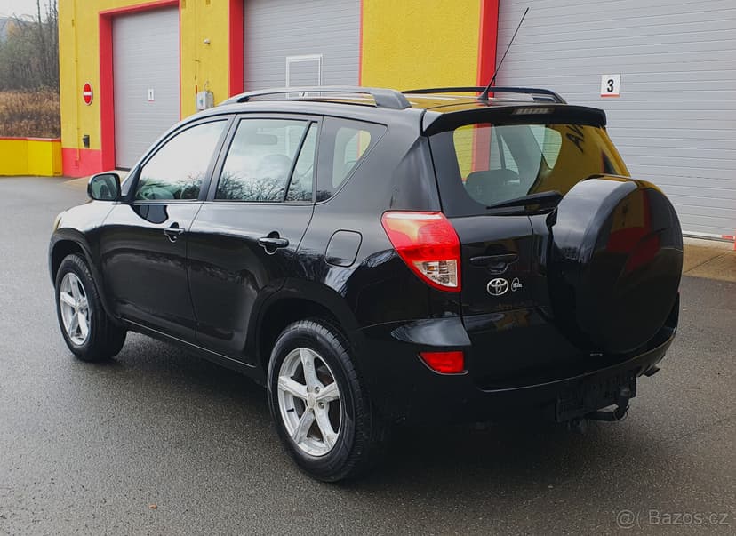 Toyota Rav4 2.0i, 112kw., Sol, 2009, 4x4, Tažné, Bez koroze.