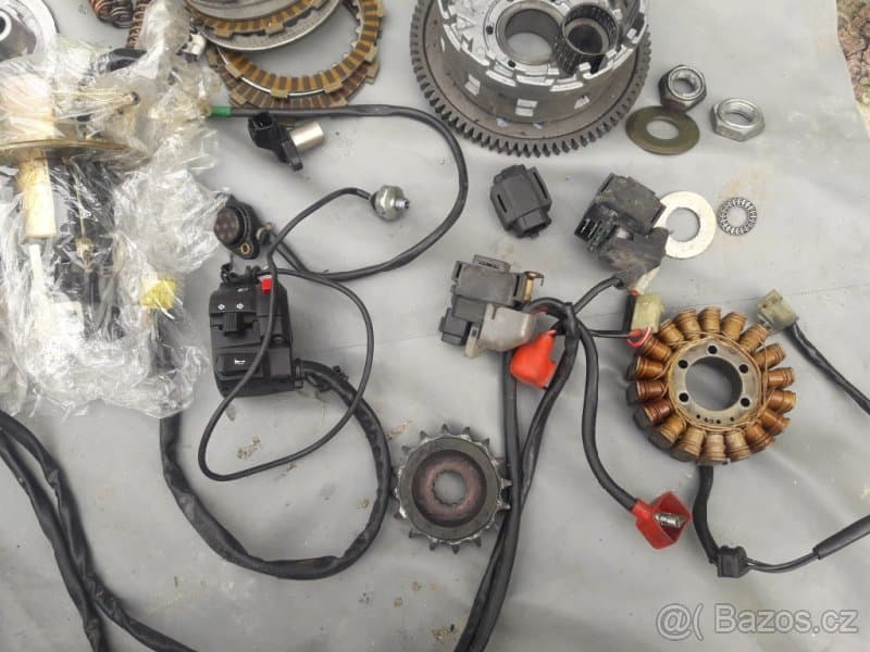 suzuki Gsx-r 600 - 750 k4-k5 dily