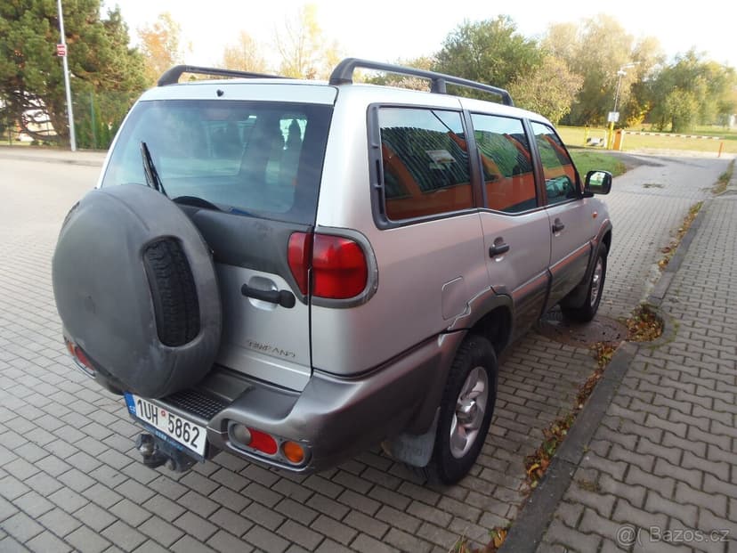 Nissan Terrano II 3.0 TD 4x4 tažné 3t 145500 km