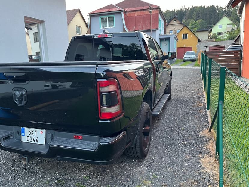 DODGE RAM V6 3.6, 4x4 225kw s LPG