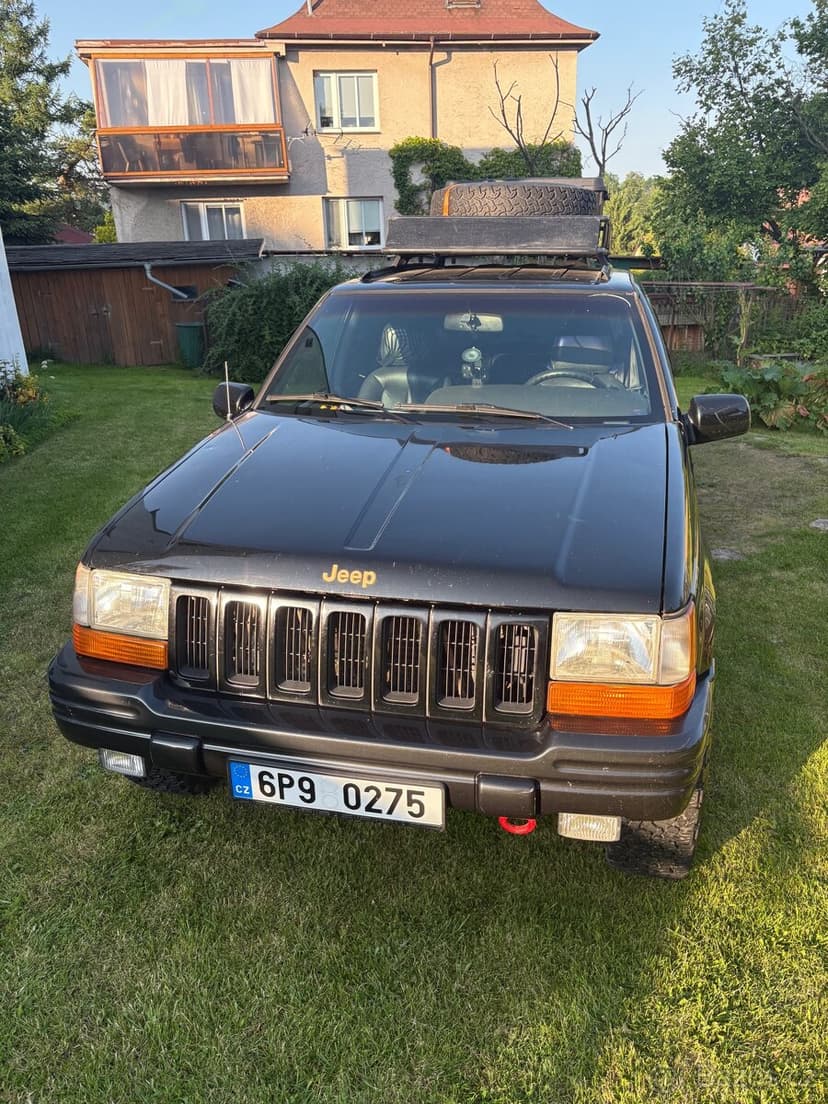 Jeep Grandcherokee ZJ 5.2 v8