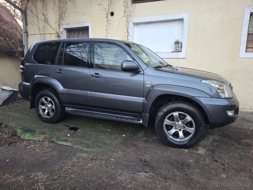 Toyota Land Cruiser 120