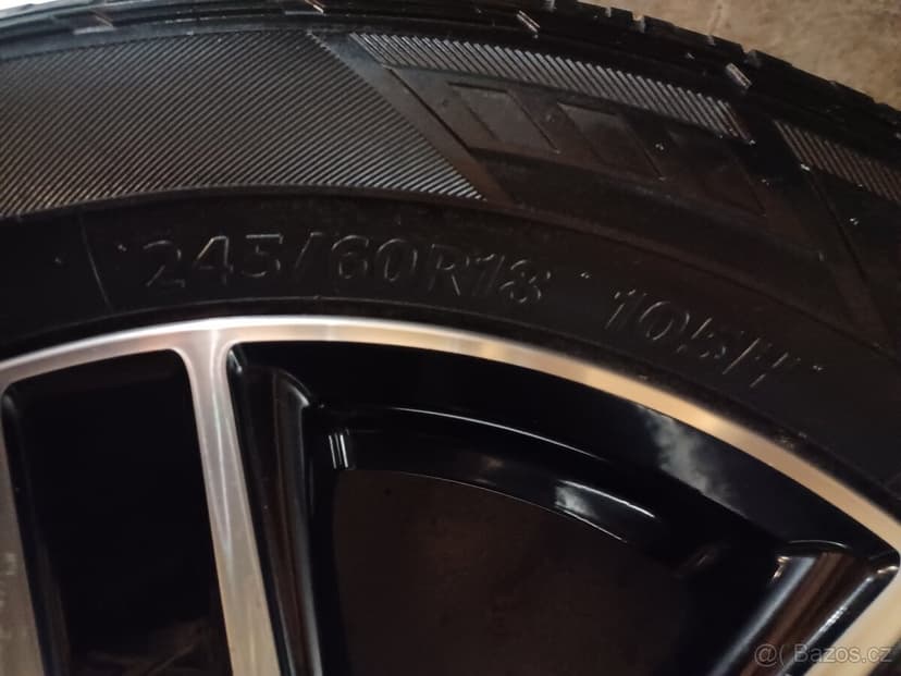 6x139.7 R18 et 35 Toyota Hilux