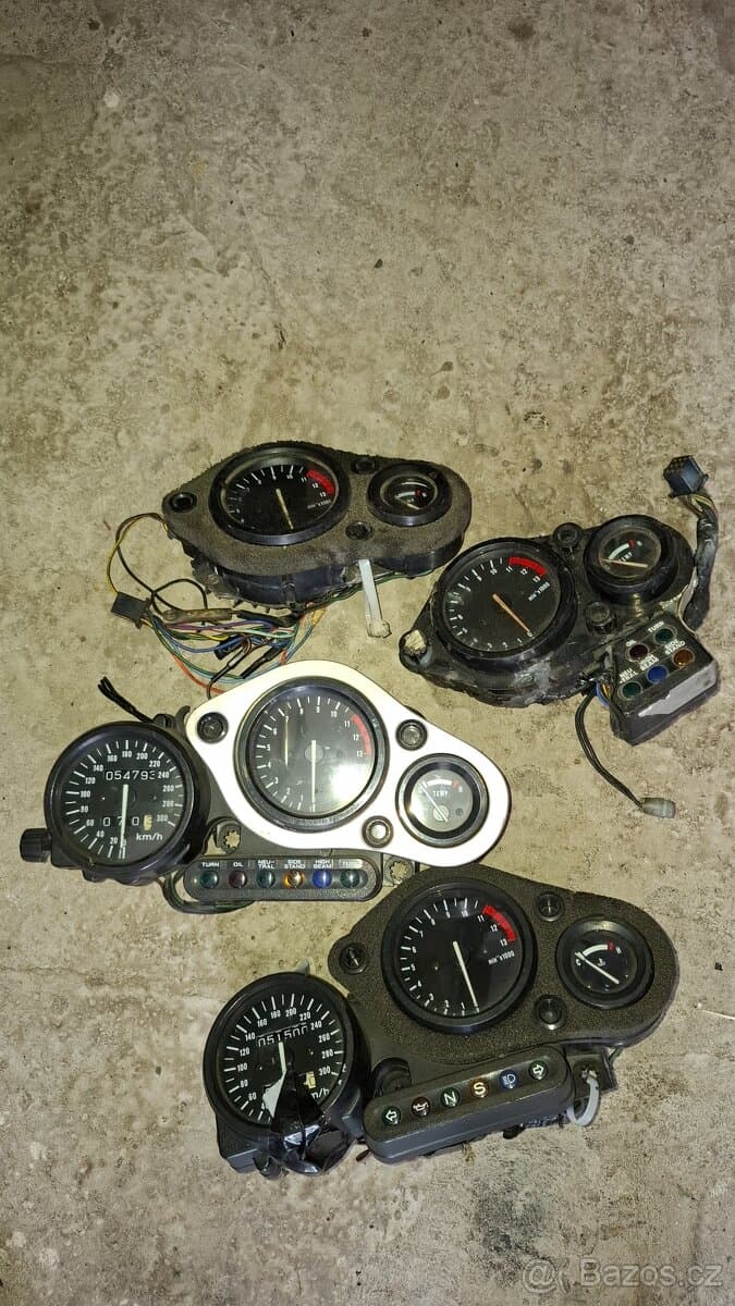 Honda cbr 900 rr dily