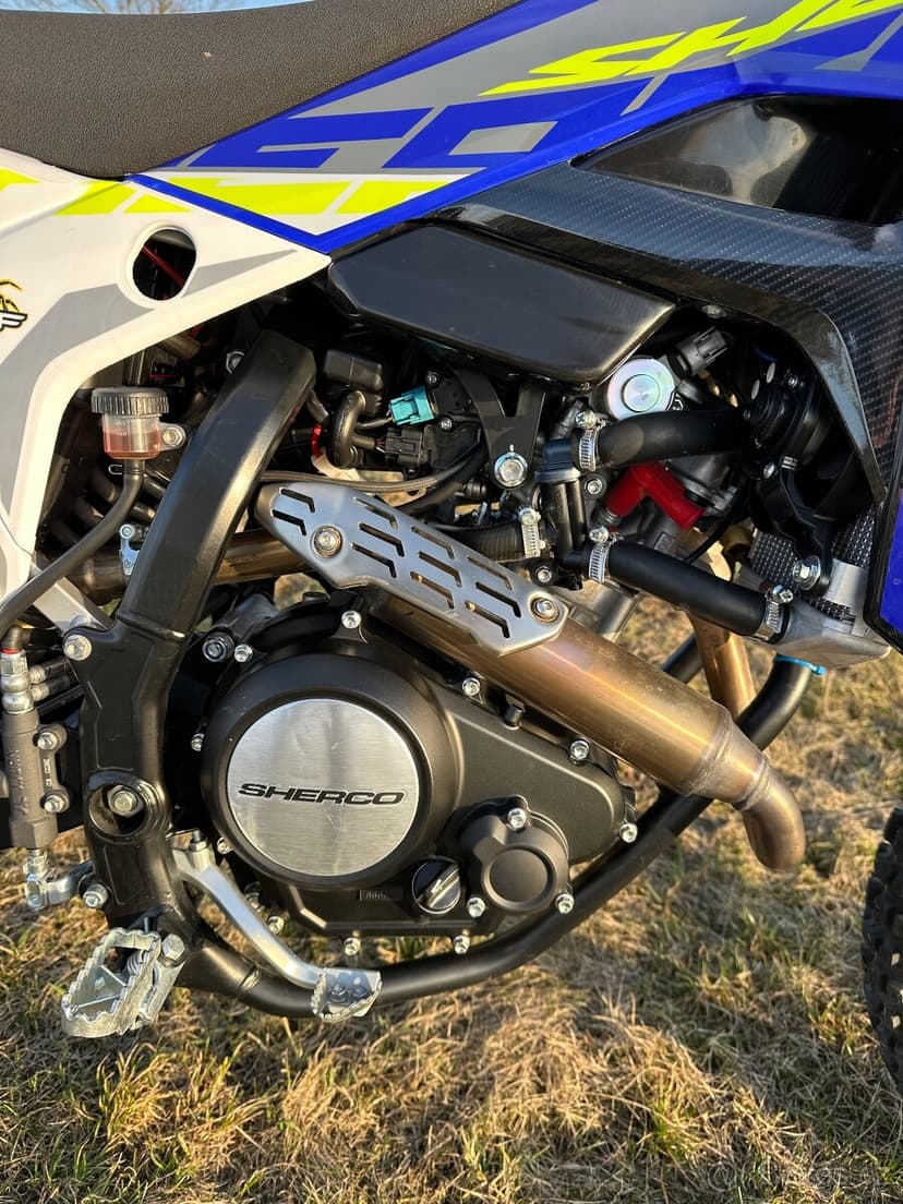 Sherco se 125 4t 2024 - 2400 km, TOP stav