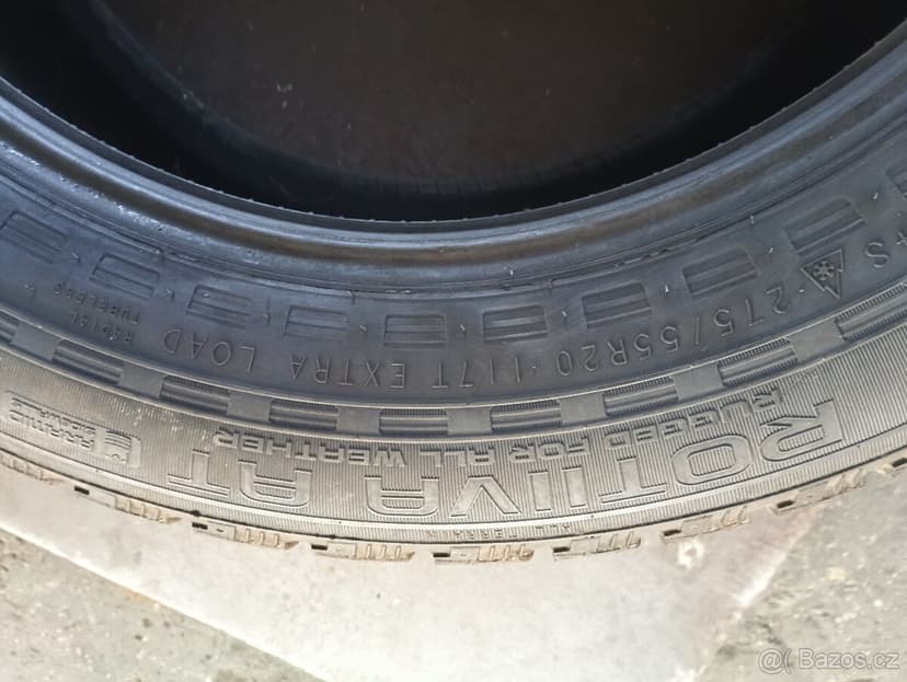 275/55 R20 Nokian rotiiva at m+s sada