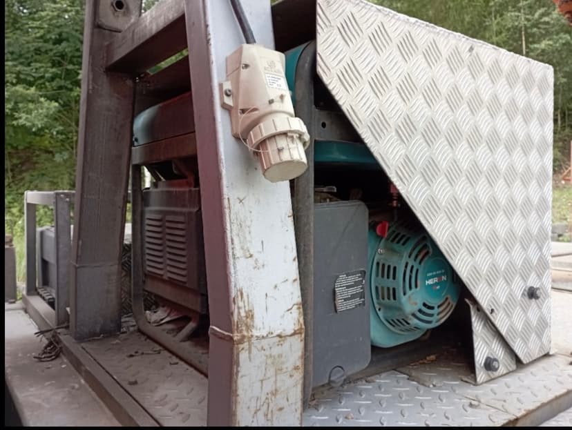 Avia D120 - montážní plošina