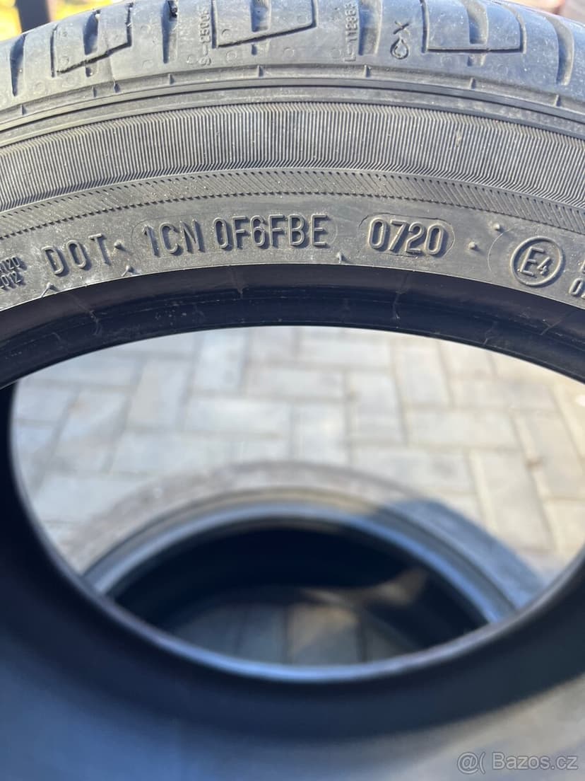 215/45/17 (letní pneu )