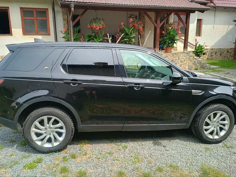 Land Rover Discovery Sport 2,0 TD4 SE, DPH, ČR, 2018,