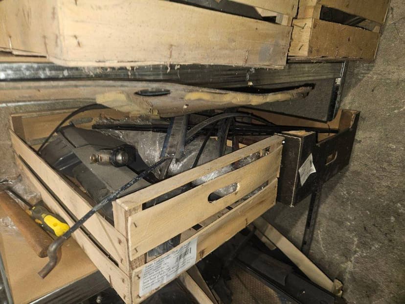 Ford Sierra - díly, volat