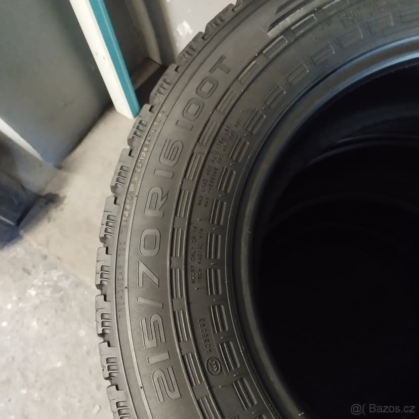 Zimní pneumatiky 215/70/16 NOKIAN