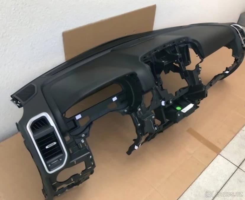 Dodge Ram 1500 DT 5th