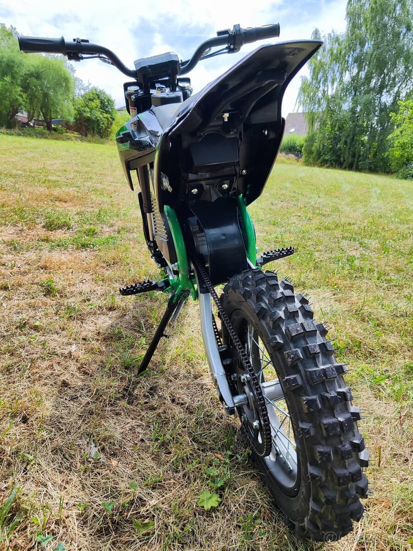 Elektrická motorka- od 10let