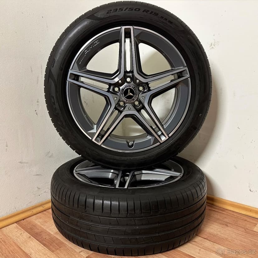 MERCEDES GLA AMG 5x112 R19 ET53+LETNÍ 235/50R19 7mm ANTRACIT