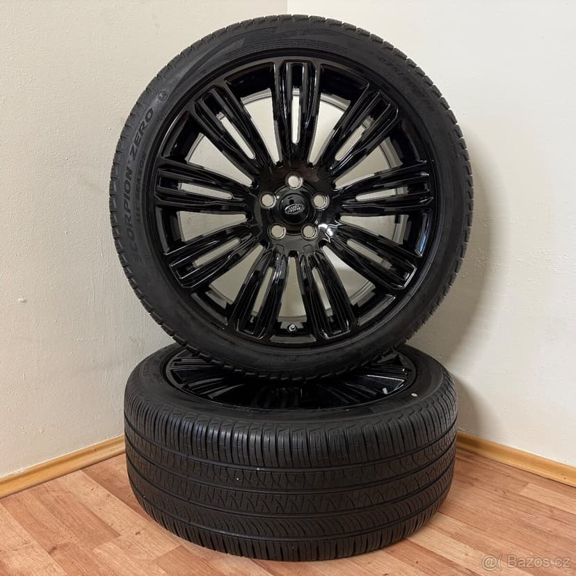 LAND ROVER SPORT 5x120 R22 ET49+CELOROČNÍ 275/40R22