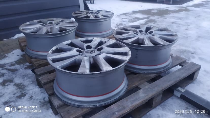 KOLA TOYOTA LAND CRUISER