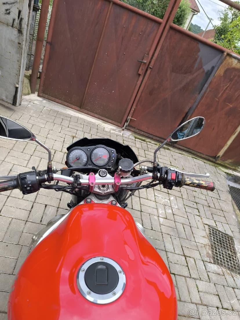 Kawasaki ZX 900E Ninja + náhradní díly