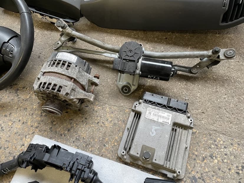 Kia Sportage III náhrdní díly original