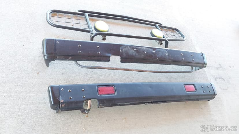 Nissan Patrol K160 : Nárazníky , Rám