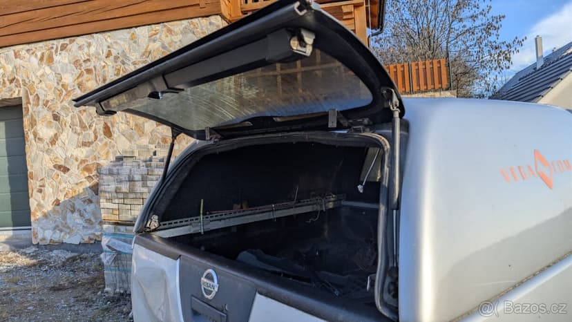 Hardtop na Nissan Navara Double-Cab 2.5 DCI 4WD
