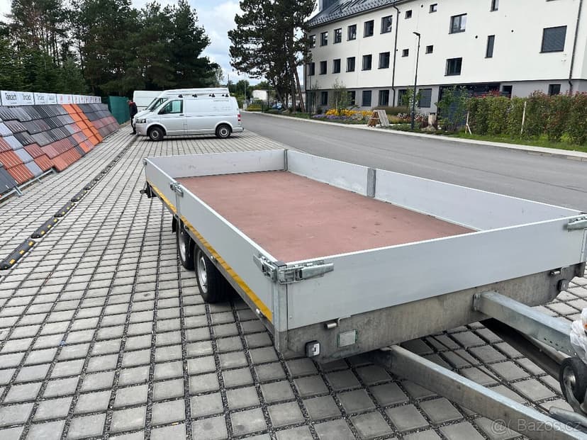 Přívěsný brzděný přívěs EDUARD 2700Kg odpočet DPH