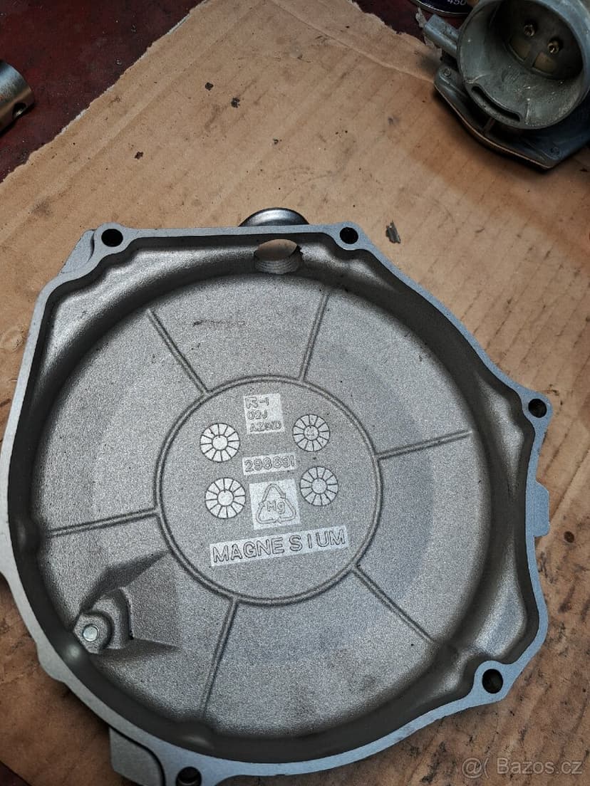 Suzuki rmz 450 Víko spojky Nové