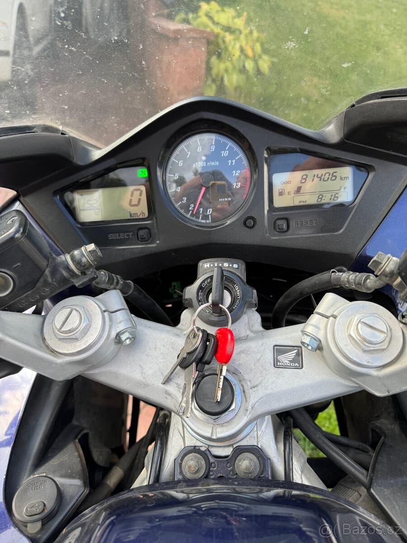 Prodám Honda VFR800