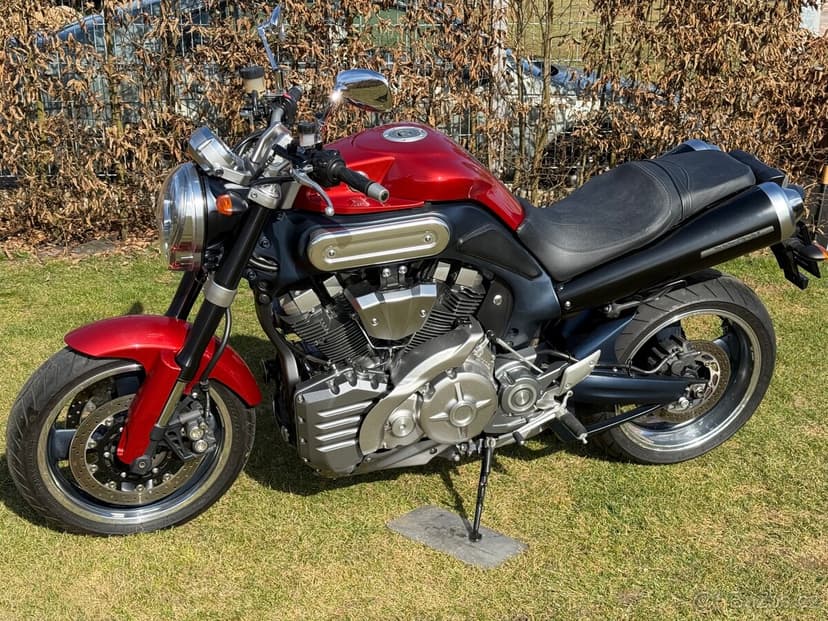 Yamaha mt01 pouze 8 tis. km