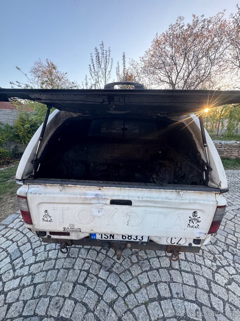 Toyota Hilux 2.5 2004