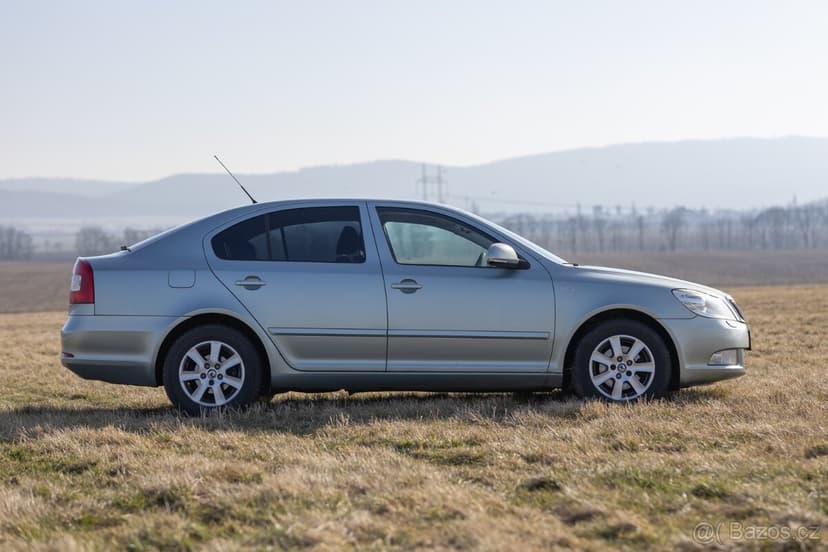 Škoda Octavia 1.6 TDI 77 kW Ambiente – xenony, tempomat