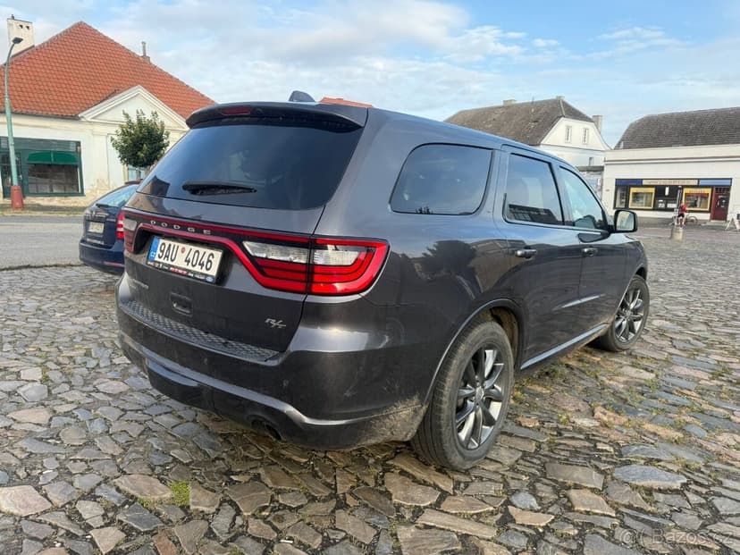 Prodám Dodge Durango 5.7 hemi LPG