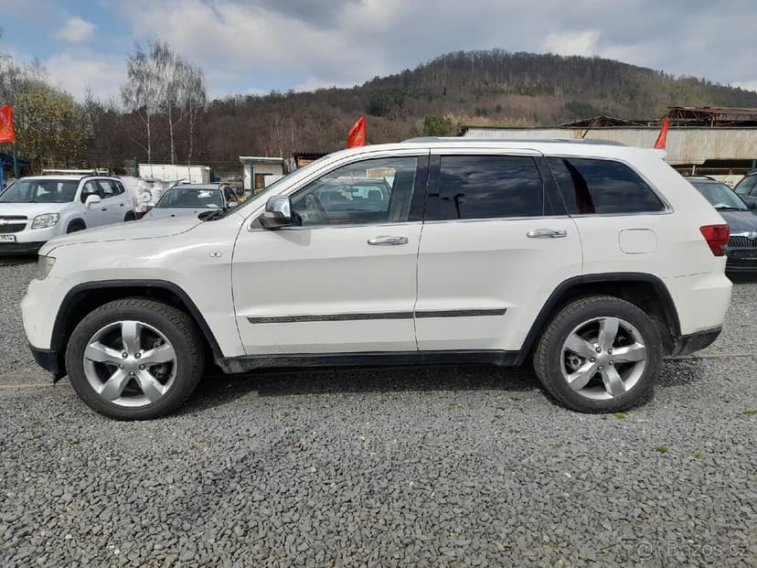 Jeep Grand Cherokee Overland 5.7 8V Hemi