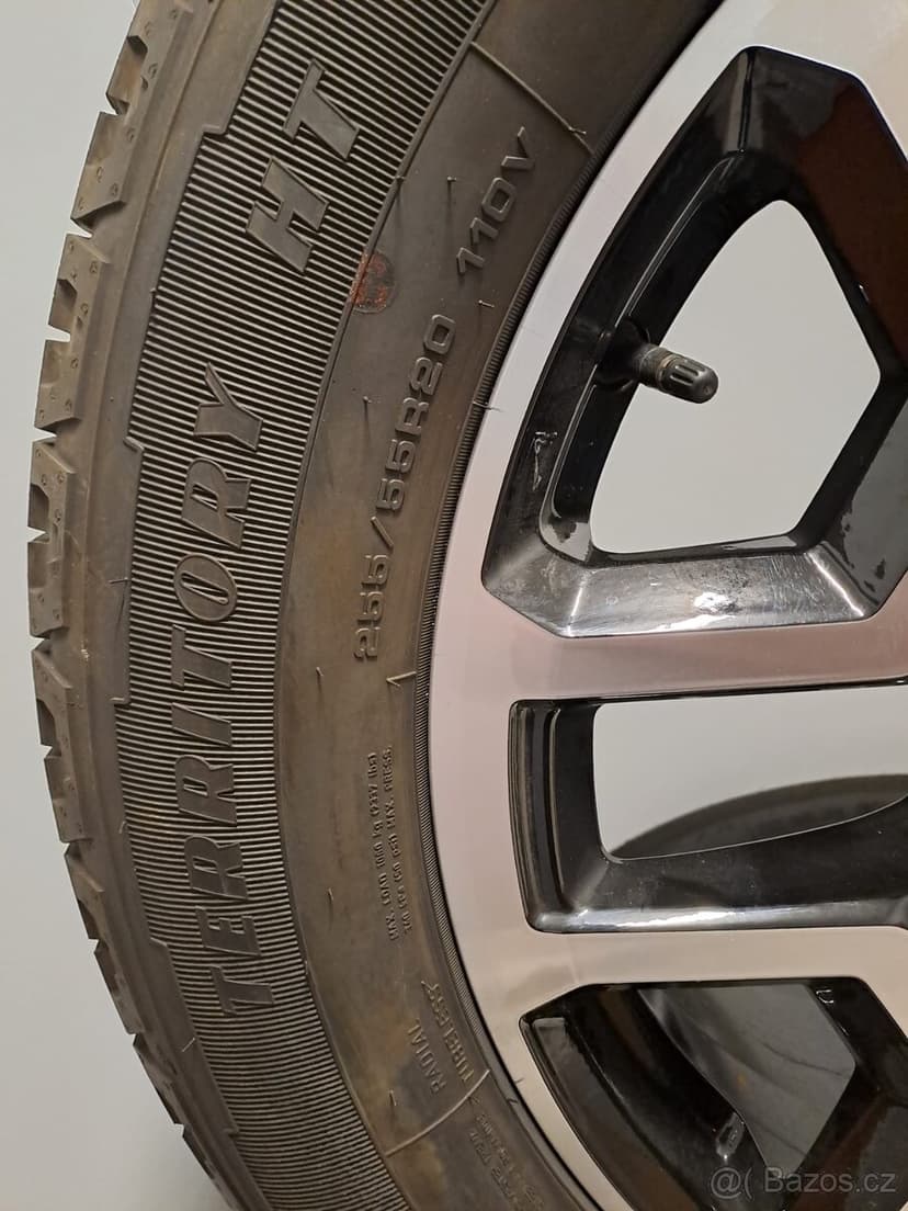 Letní sada vw Amarok R20 + Ford Ranger  6x139,7 + nové pneu