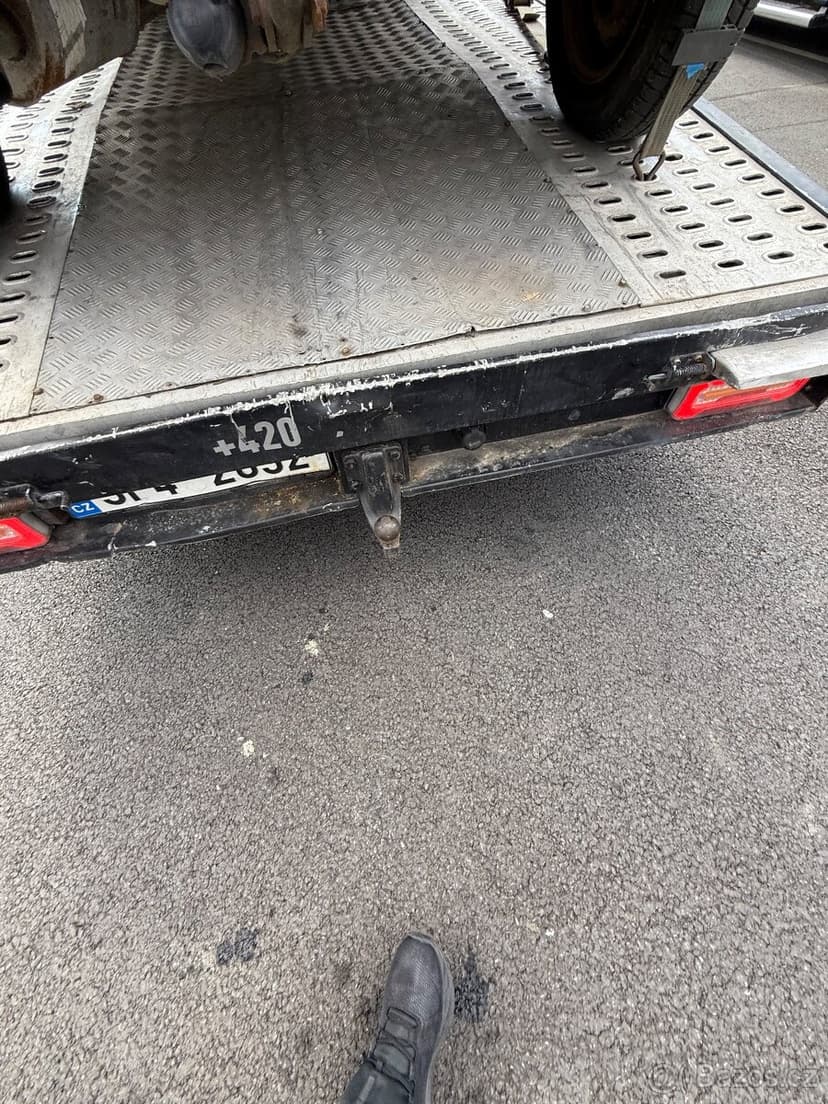 Prodám odtahový speciál Mercedes Sprinter na skupinu B s mot