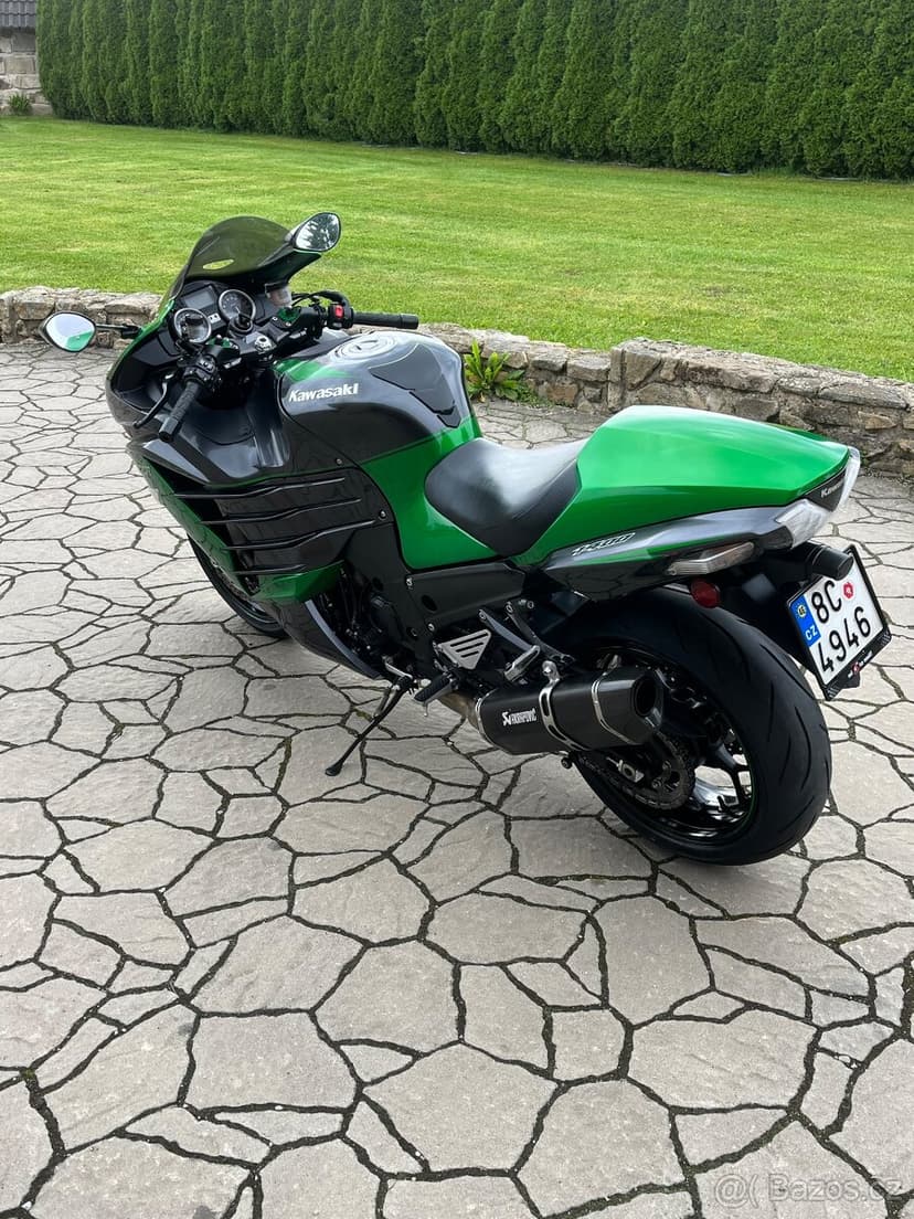 Kawasaki ZZR 1400 r.v.2018 najeto 14719km