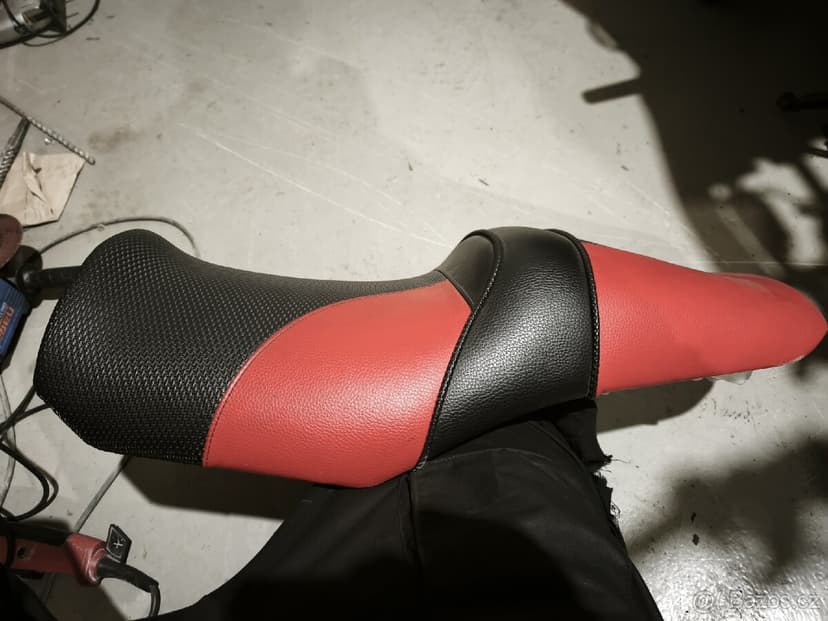 Sedadlo Yamaha Fzs 1000 fazer