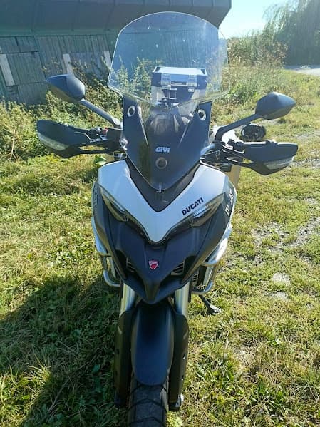 DUCATI Multistrada 950