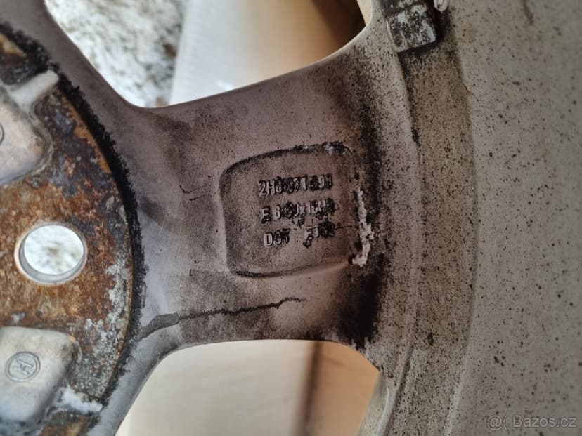 Originální Alu kola VW Amarok