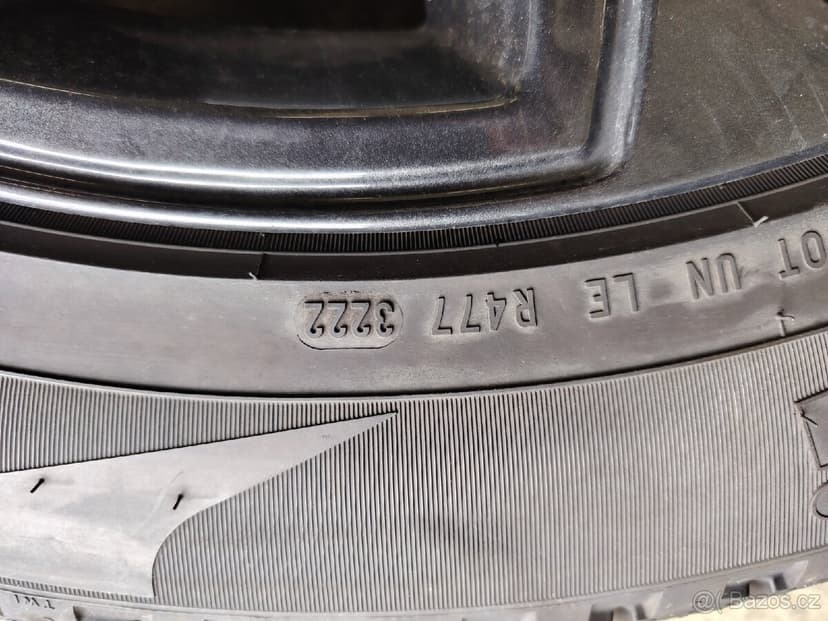 Originál kola Dodge RAM 1500 LIMITED R22