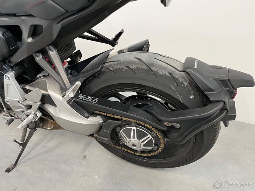 Honda cb 1000r neo sports