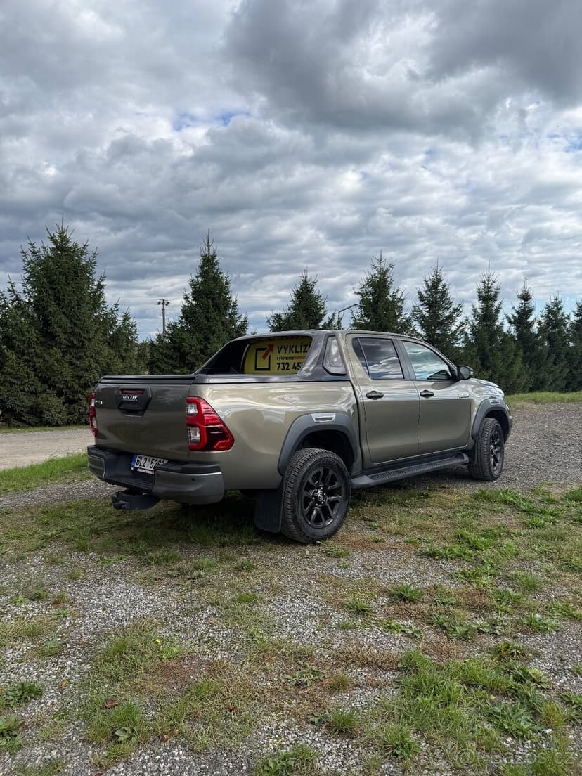 Hilux 2.8d Invincible sport